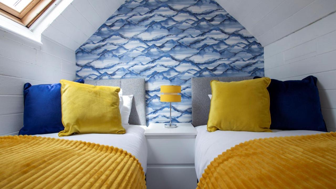 Ocean Queen Filey Bagian luar foto